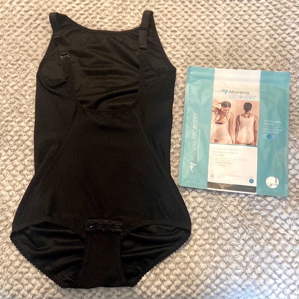 Marena recovery girdle with high back